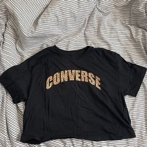 Black converse cropped shirt | size small